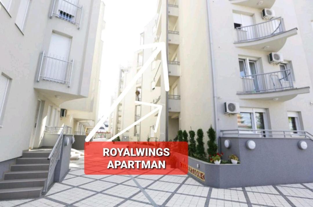 Royalwings Apartman Jagodina Extérieur photo