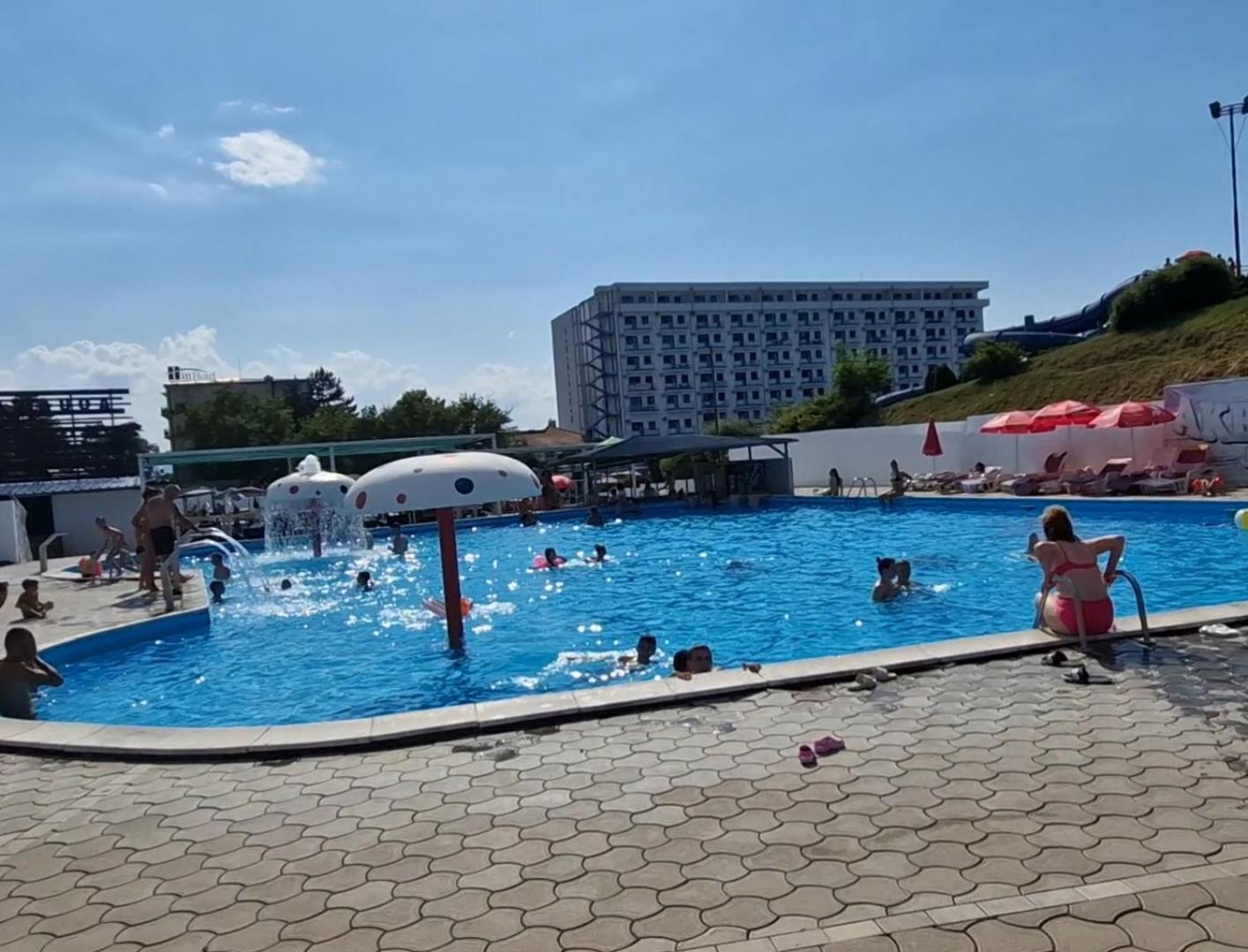 Royalwings Apartman Jagodina Extérieur photo